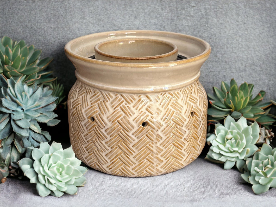Basket Weave Fan Assisted. Wax Warmer  DISCONTINUED - WAS €49.50